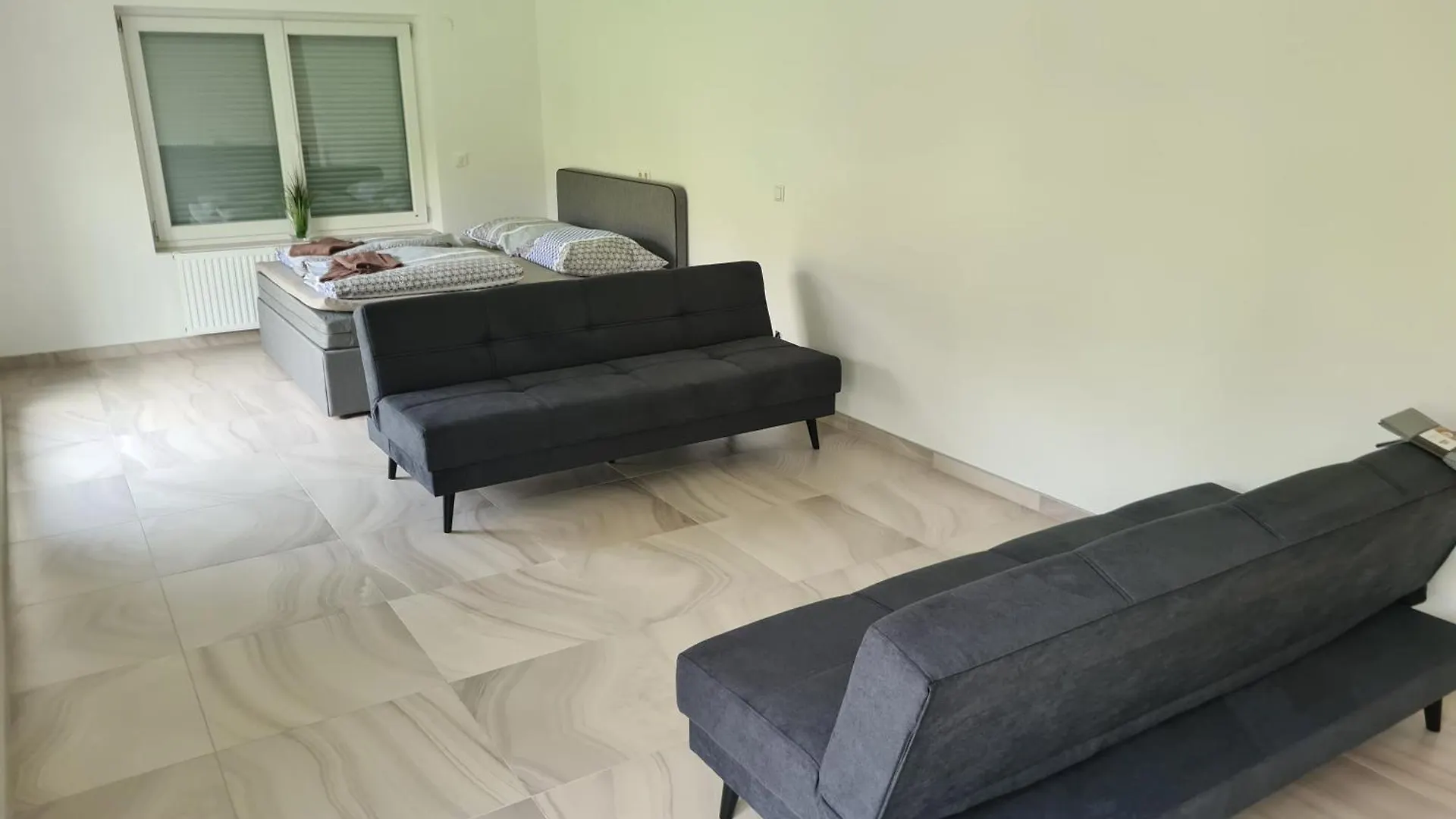Gardenloft No5 - Relaxgarden! Apartment Vienna